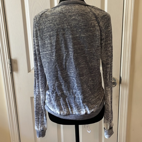 Miken Flow blue burnout sweatshirt size xs - Picture 3 of 3